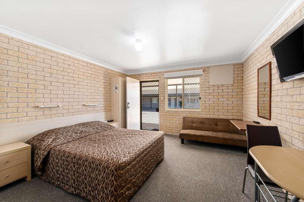 Comfort Inn Мори Номер фото