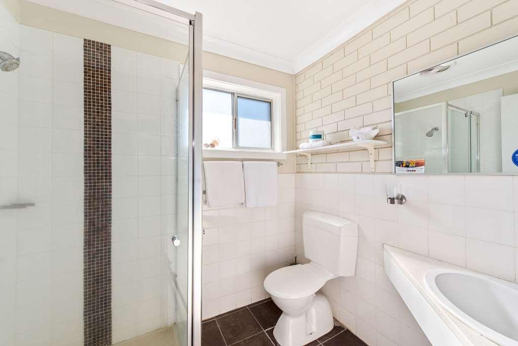 Comfort Inn Мори Экстерьер фото