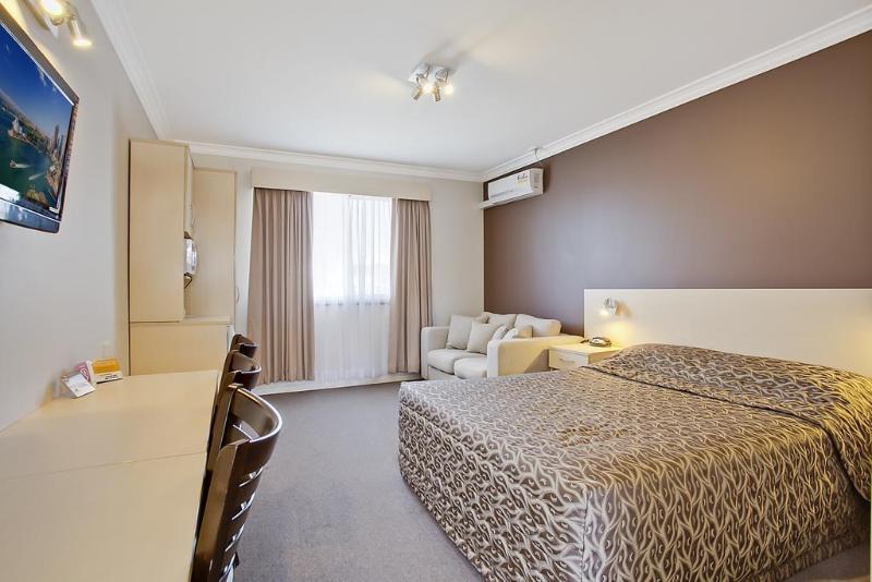 Comfort Inn Мори Экстерьер фото